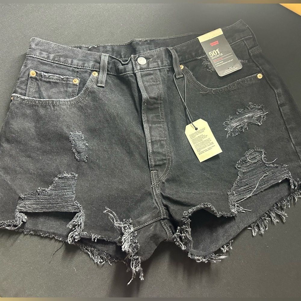 Levi's 501 black jean shorts NWT Size W33 And Size 31